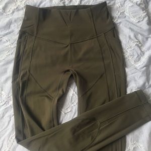 NWOT Lululemon leggings